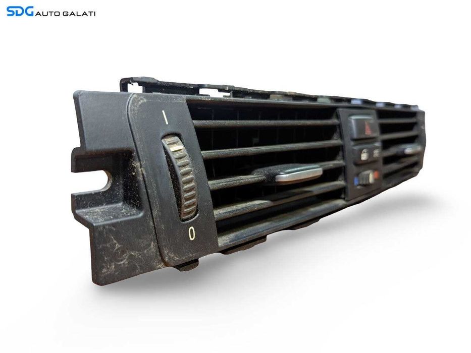 Gura Grila Guri Grile Aer Aerisire Ventilatie Bord Ceuntrala BMW Seria 3 E90 2007 - 2011 Cod 91304649 14482110 [L9375]