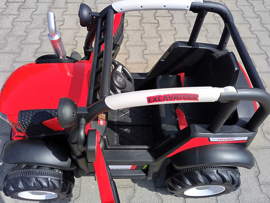 TEXAS акумулаторен трактор HARVEST червен