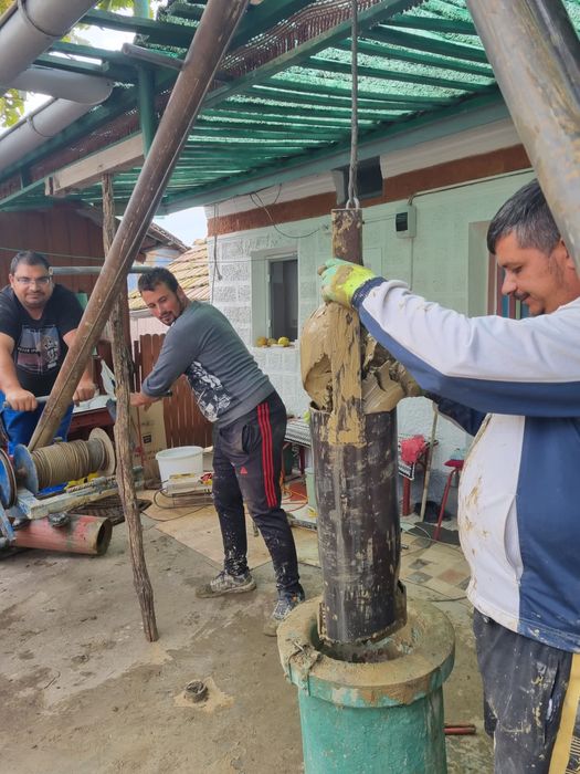 Foraje puțuri apa de mica si mare adancime