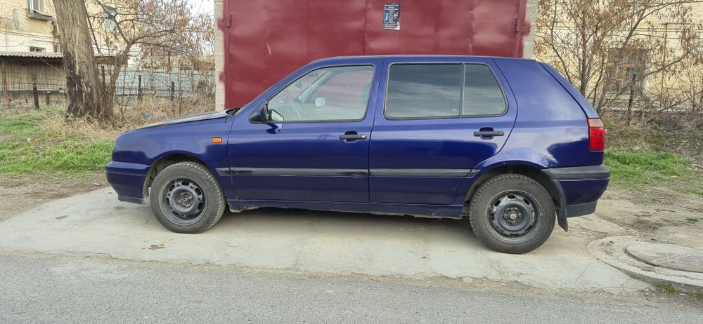 Фольксваген Гольф 3