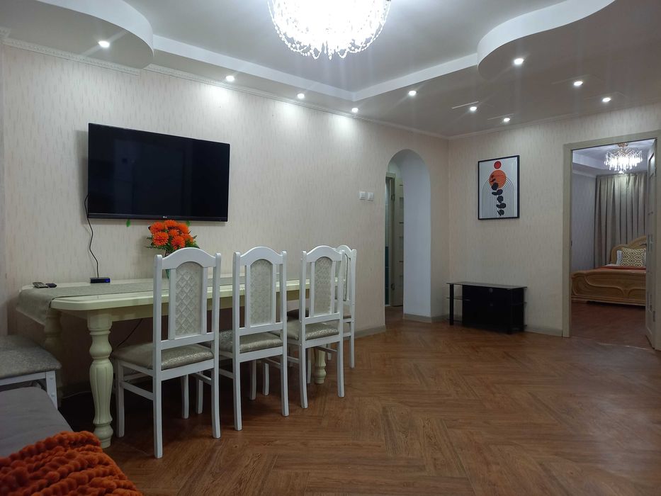 3х комнатная,мкр 8