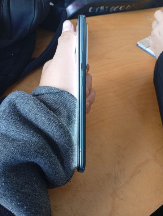 Обмен Xiomi 12t 256gb