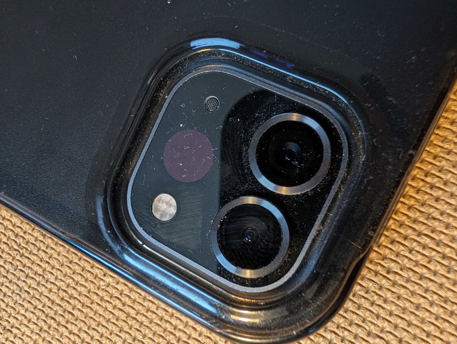 Продавам ipad Pro 12,9 5-th gen 256GB W-Fi Cellular