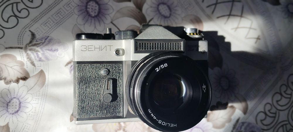 Продам фотоаппарат Зенит ЕТ