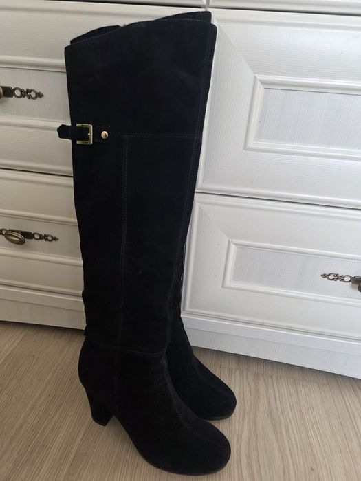 Продам зимние сапоги