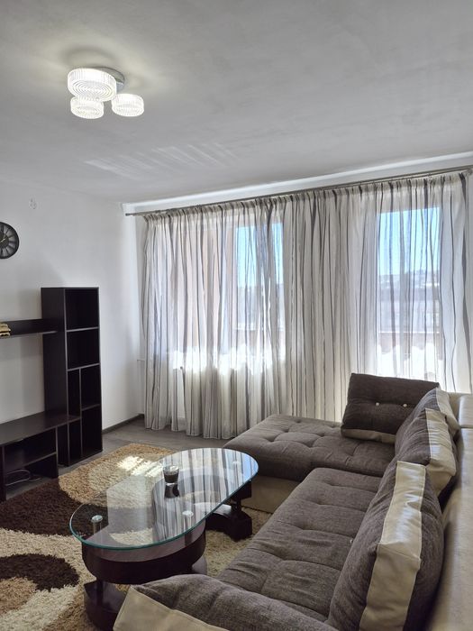 Închiriere apartament centru