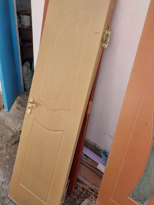 Продам межкомные двери