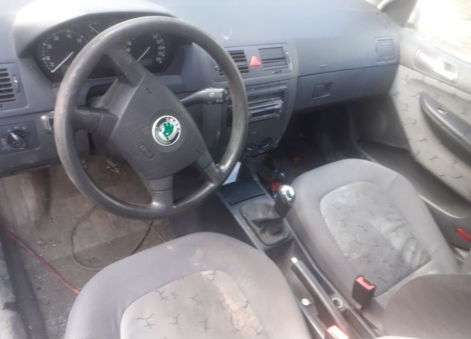 Dezmembrez Skoda Fabia 1.2, 1.4 bebzina/1.9 diesel