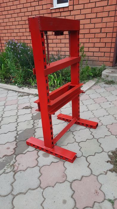 Продам пресс для гаража