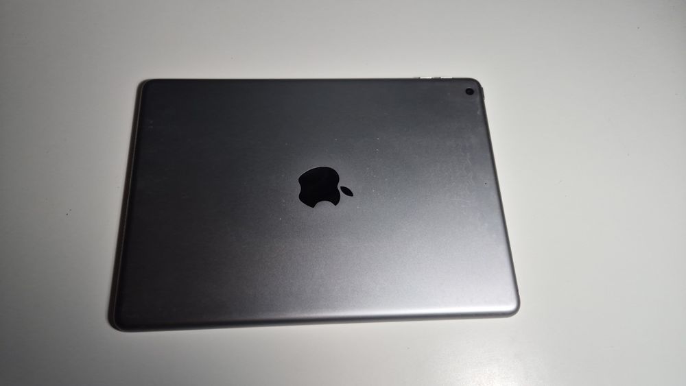 Ipad 6gen 128gb без забележки