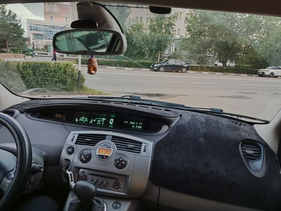 Продам машину!!!