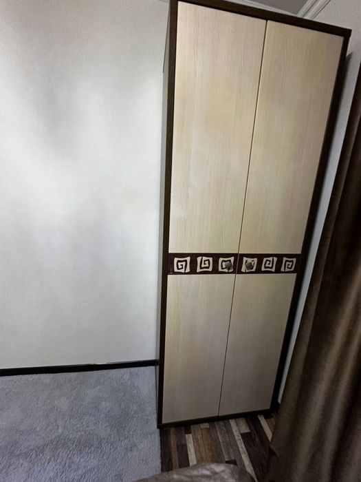 Мебель шкаф,стол,пенал