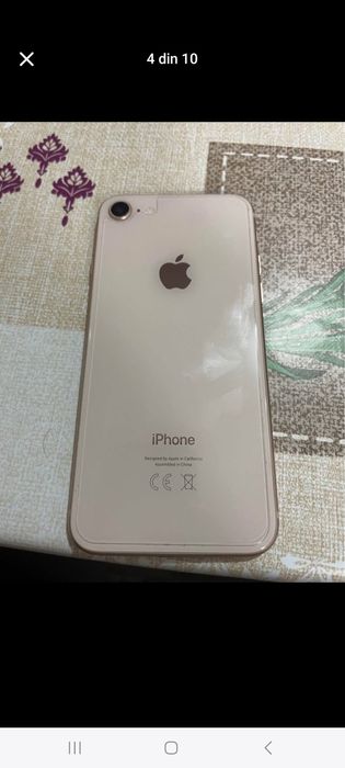 Vand sau schimb 3 telefoane Iphone