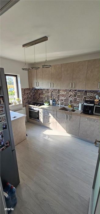 Giroc - Duplex Mobilat - 4 Camere - 2 Bai - Zona Excelenta