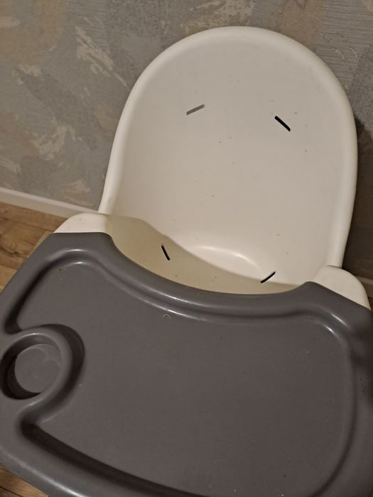 Детский стульчик для кормления
