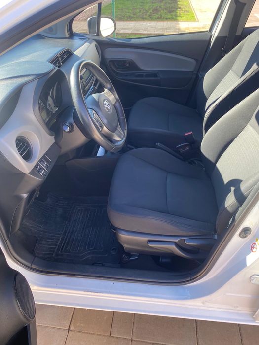 Toyota Yaris de vanzare