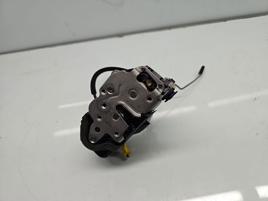 Broasca usa dreapta spate Opel Astra J [Fabr 2009-2015] 13579556