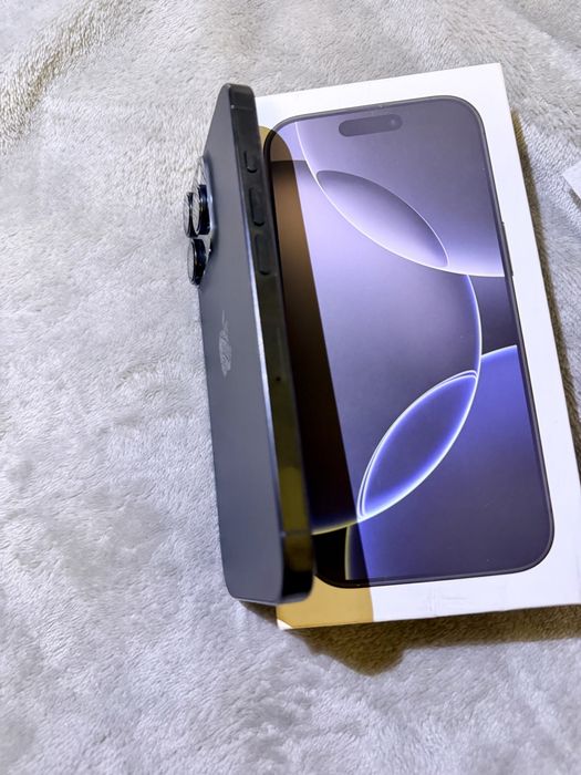 Apple iPhone 16 Pro 256GB BlackTitanium 94% Батерия! Гаранция!