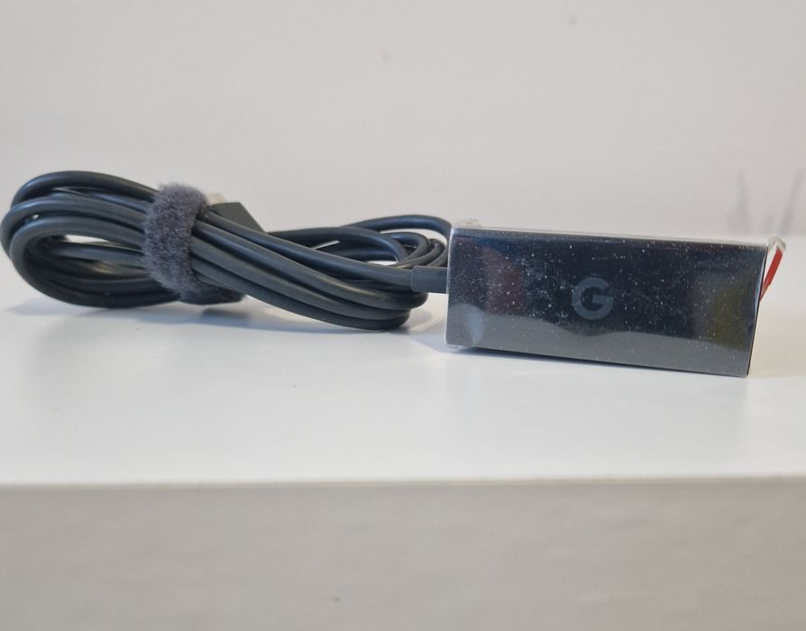 Vând Google Chromecast Ultra 4K