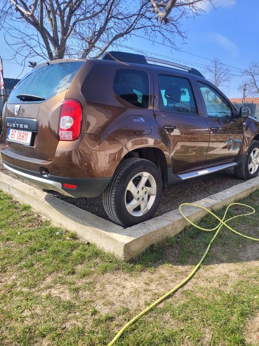 Dacia Duster 1.6 benzina , an fab 2011