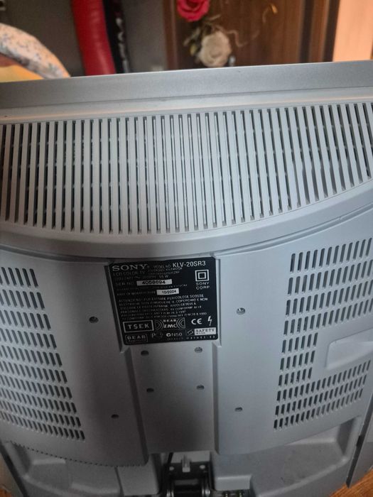 Vând televizor cu telecomand