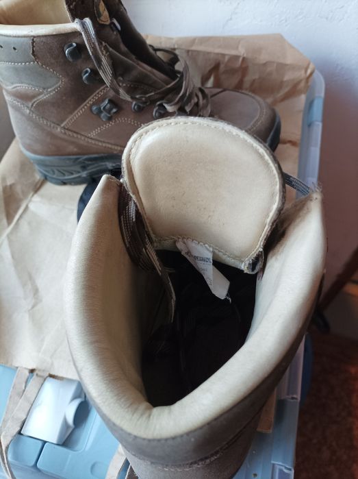 Продам ботинки Mendel 38 размера