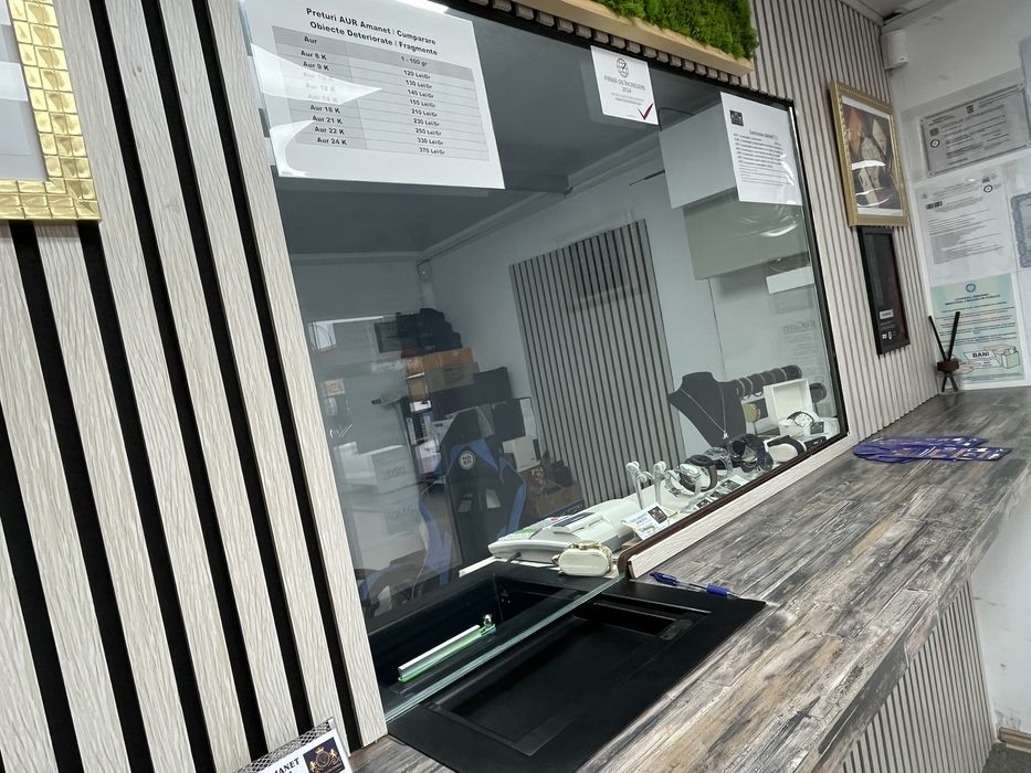 Blingaje Amanet Exchange sertare geam antiglont balanta bijuterii