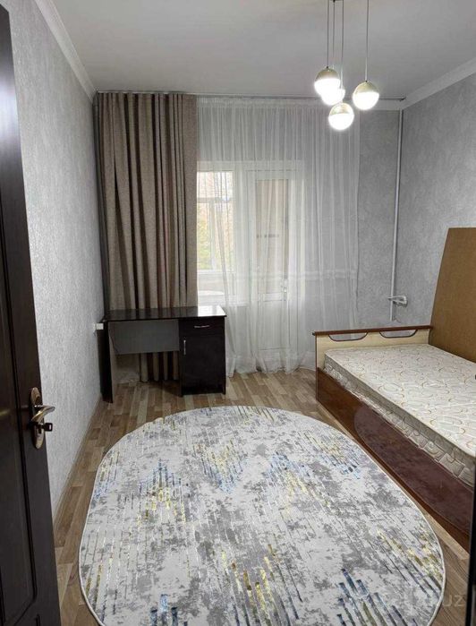 СРОЧНО. Продается квартира. Универсам. Метро. Шахристанская