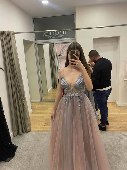 Бална рокля- носена един път