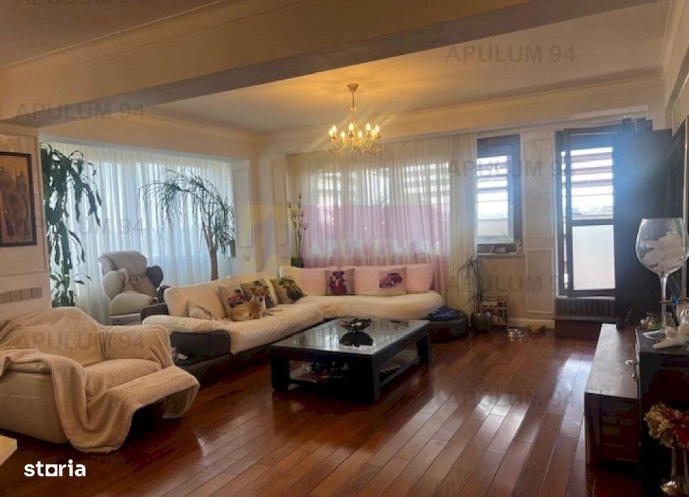 Penthouse Titan- Baba Novac.