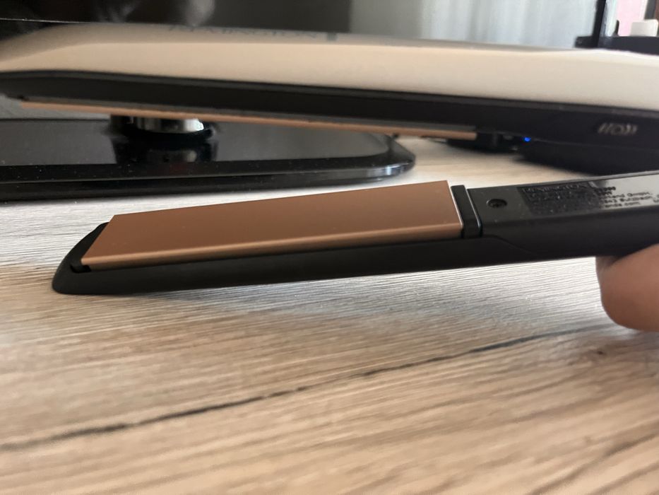 Преса за коса Remington Keratin Therapy