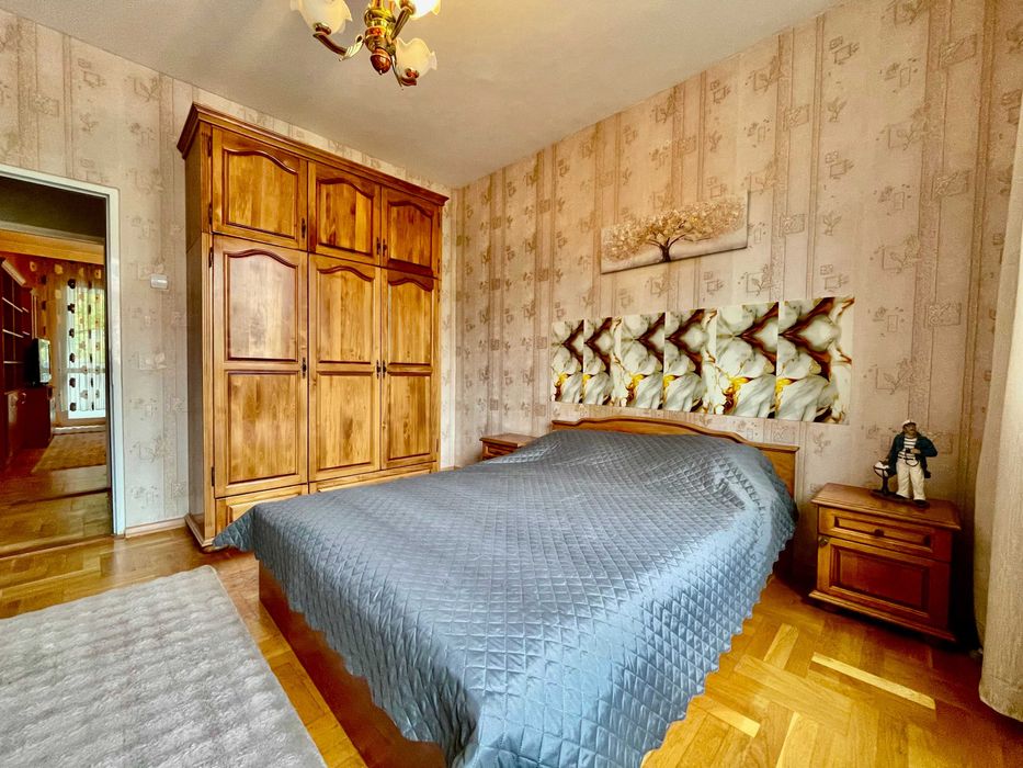 Дава се под наем Тристаен апартамент в Варна, Базар Левски - 65 кв.м за 450 € - Снимка #6