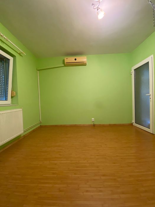 Apartament de vânzare