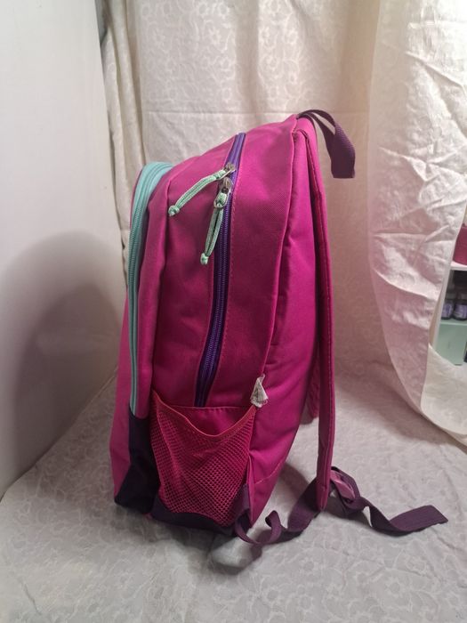 Продаётся сумка рюкзак в отличном состоянии