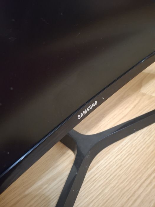 Monitor samsung curbat full hd 27 inch 75 hz led