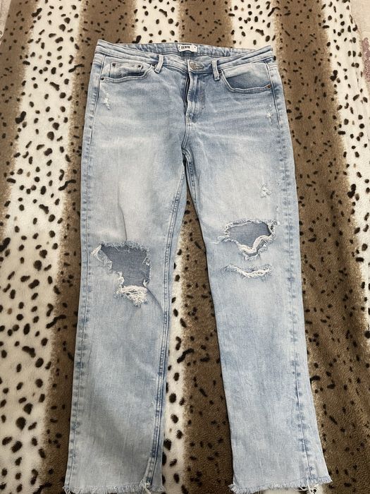 7 джинц 1 юбка 1 шорты за 20000