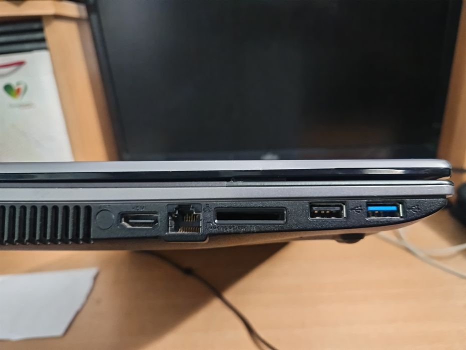 Laptop Asus i7 - N53SV
