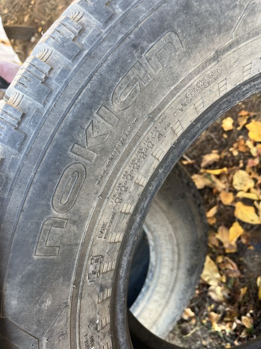 Продам шины 270/60 R18