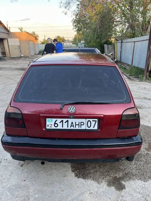 В продаже volkswagen golf 3