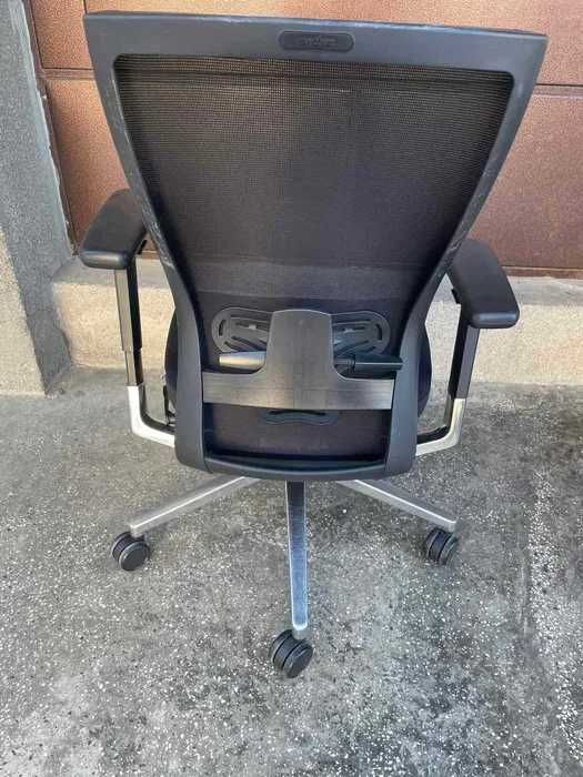 Употребявани офис столове Soji - 3бр.