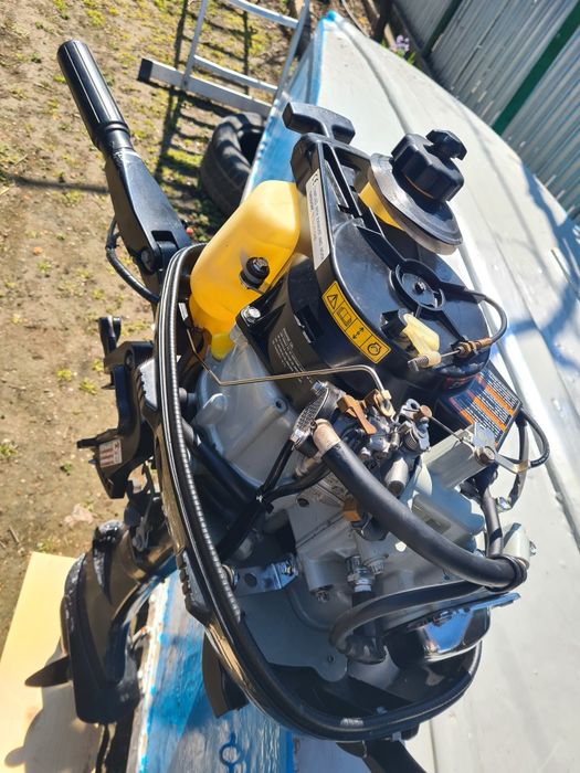 Suzuki DF5 5cp 4 timpi