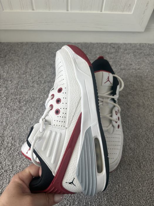 Nike Jordan обувки