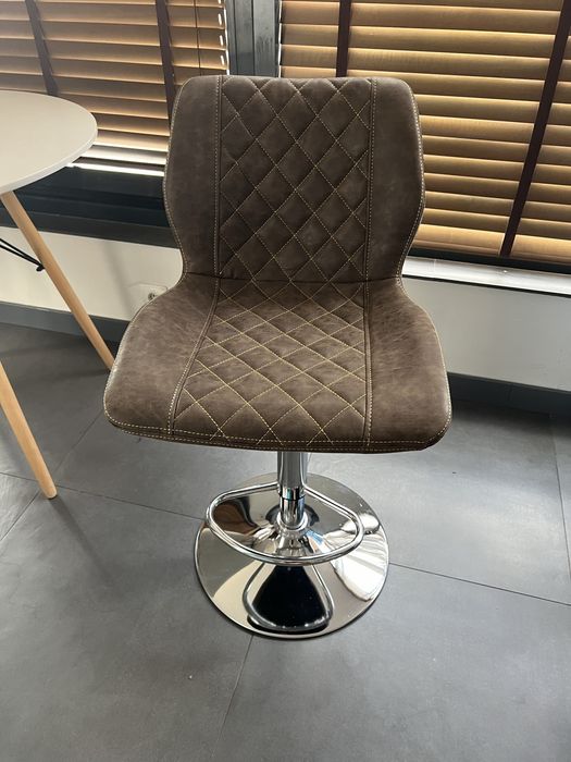 Бар Стол Jack с 2г гаранция и безплатна доставка до офис