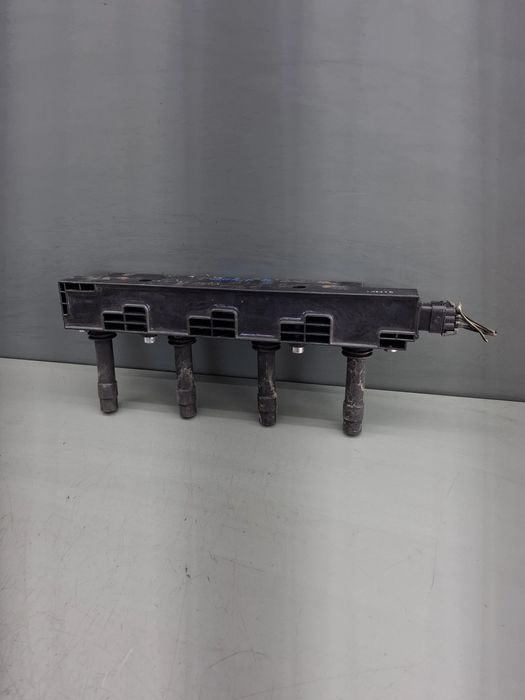Bobina inductie 0 040 100 259 Opel Vectra 1999 1.6 MT (101 hp)
