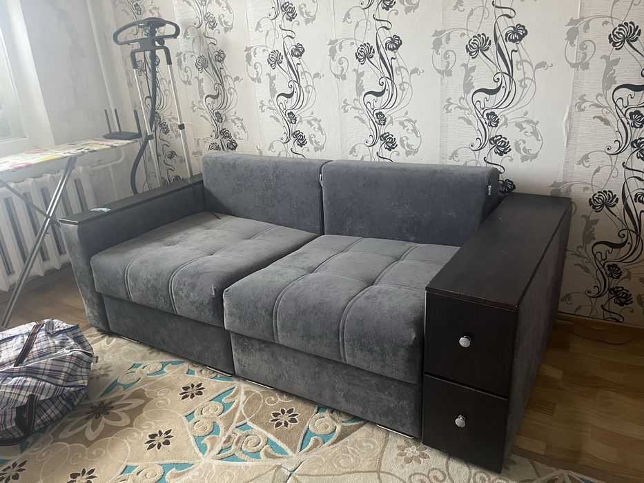 Продам диван раскладной