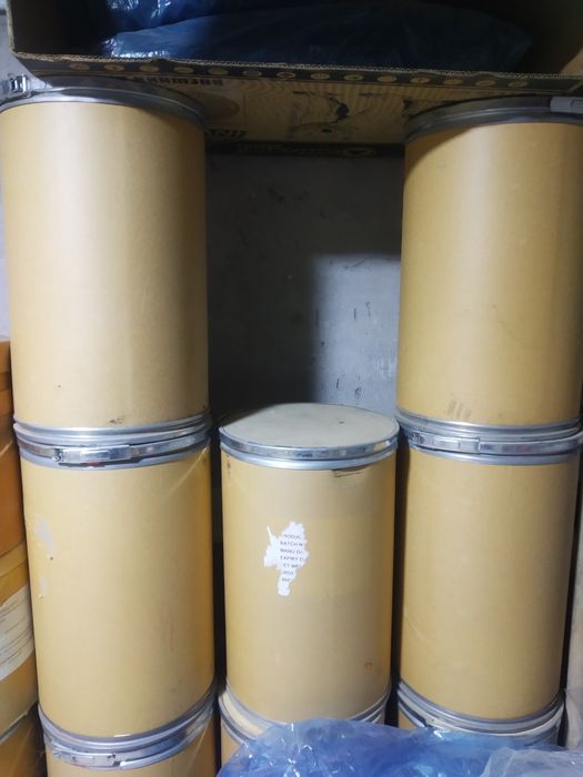 Кичик ҳажимдаги бочкалар сотилади