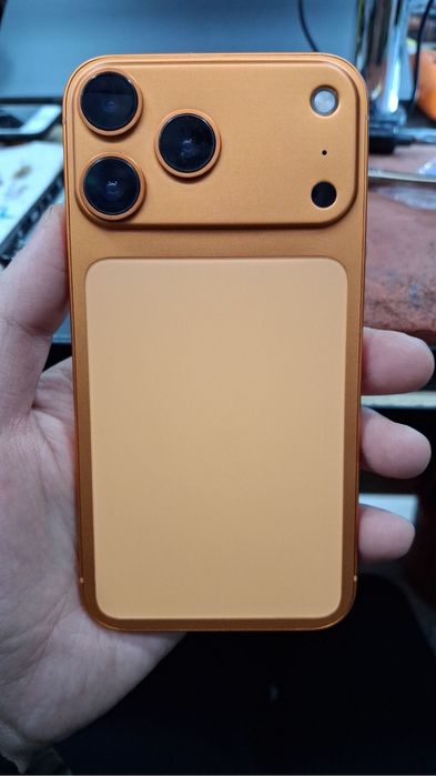 Iphone xr 17pro qlingan 2milion 700ming