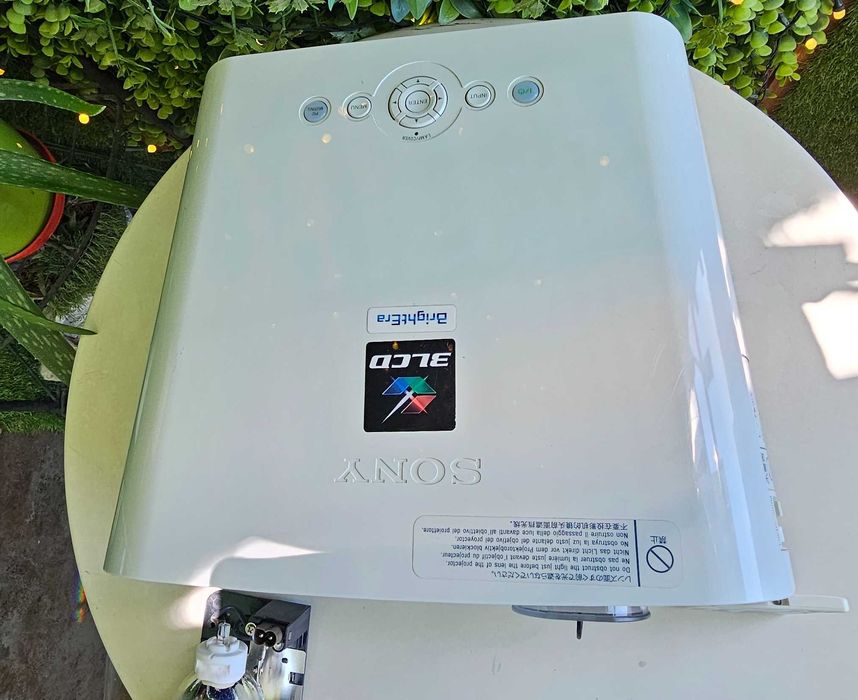 Прожектор SONY с резервна лампа