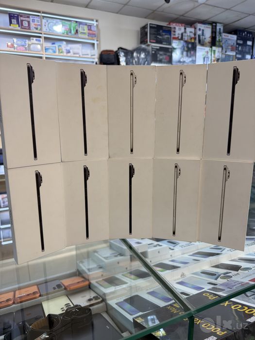 Iphone 17 air gold qora blue silver
