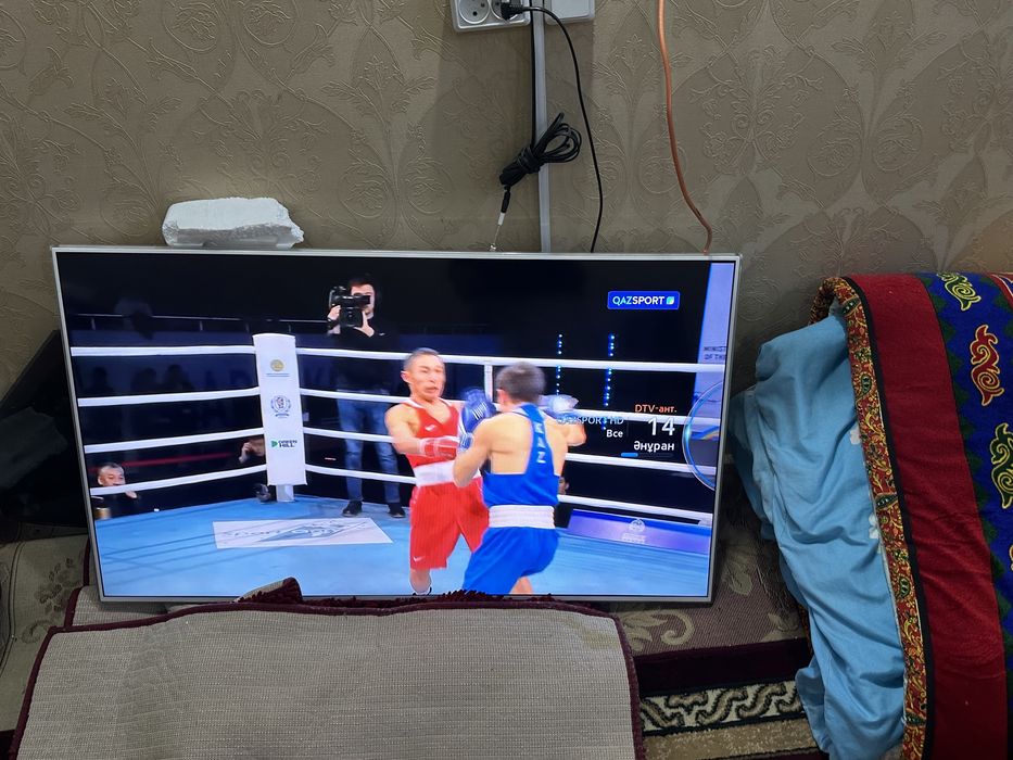 Телевизор самсунг оригинал 117 см смарт тв